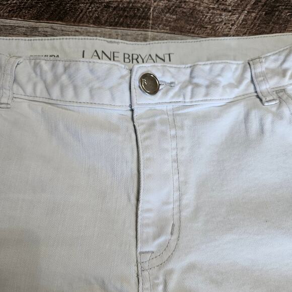 Lane Bryant Bermuda Shorts Plus Size 20 Light Wash 9" Denim Jorts Stretch Cotton - Picture 6 of 11